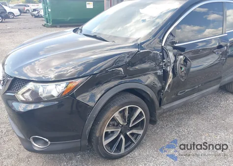 2017 Nissan Rogue Sport Sl из США, поврежденный, VIN JN1BJ1CP7HW005129